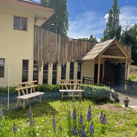 Aldea Patagonia Hostel Coyhaique Exterior photo