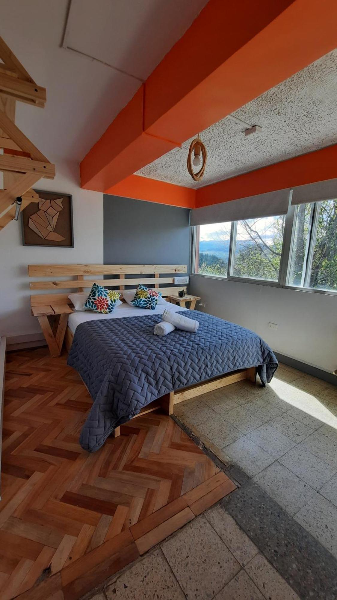 Aldea Patagonia Hostel Coyhaique Exterior photo